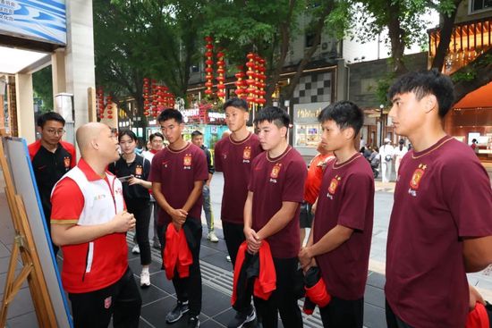 欧美在线播放成人免费